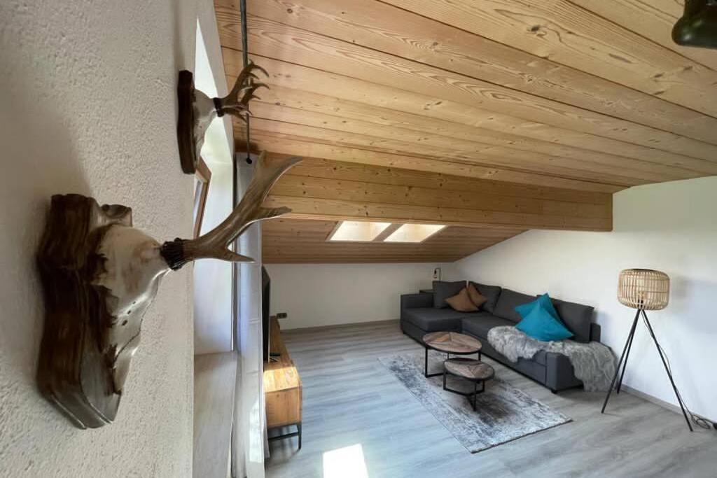 Gemuetliche Ferienwohnung Im Dg Am Tegernsee - Bergblick, Ruhe & Ganz Viel Platz Bad Wiessee Luaran gambar